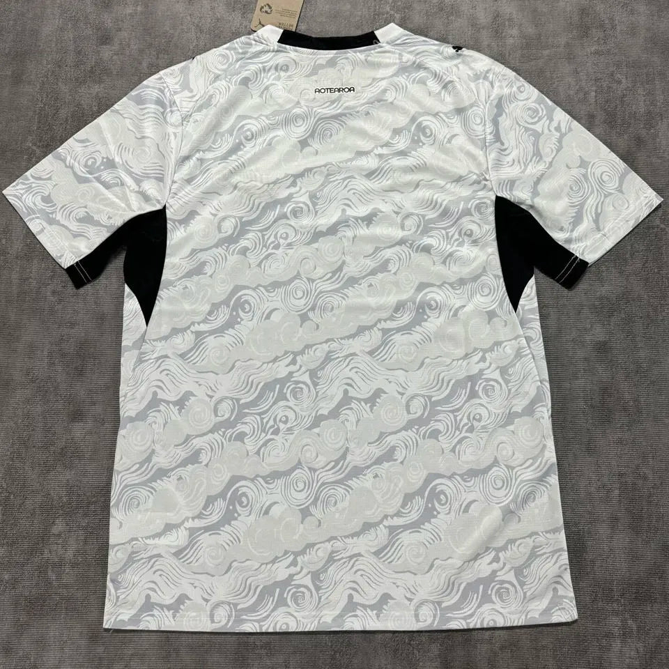 2026/27 New Zealand Home White Soccer Jersey (Have Right Patch 有右臂章 黑底白字） Detail 1