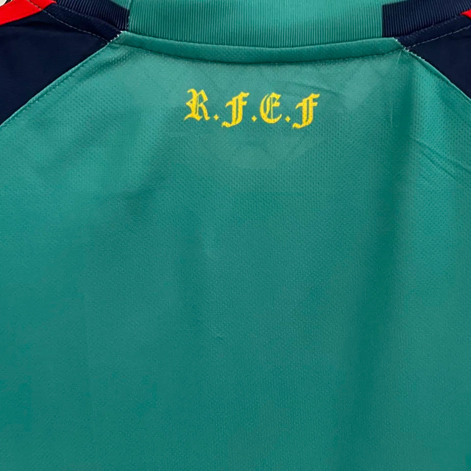 2010 Spain Goalkeeper Retro Soccer Jersey Detail 4