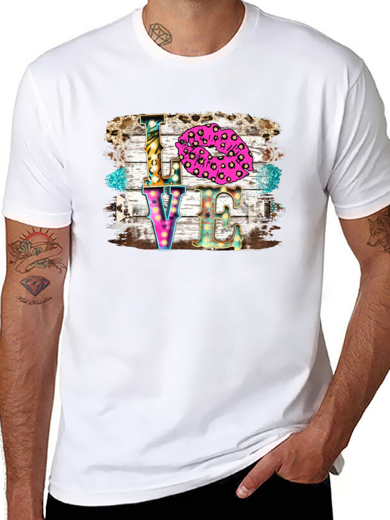 LOVE Kiss Leopard Print Graphic Tee