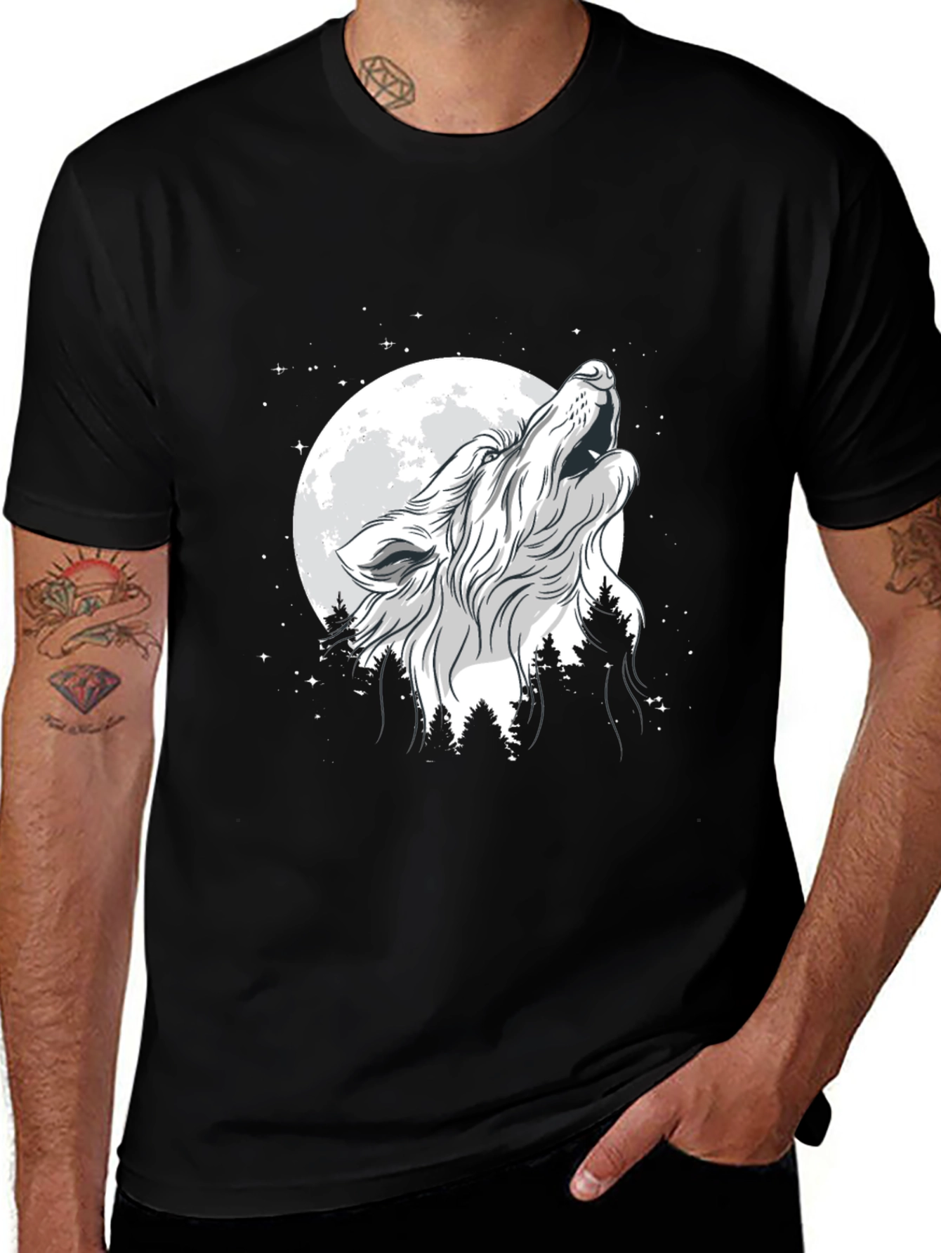 Wolf Howling at Moon Black T-Shirt