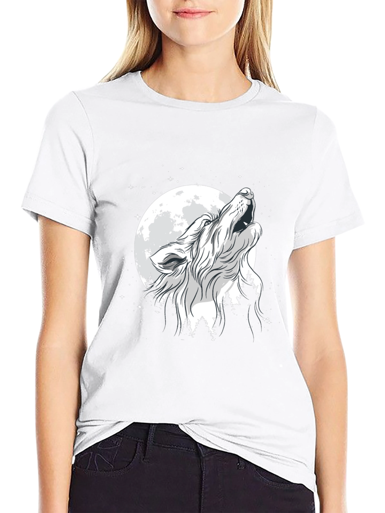Wolf Howling at Moon Black T-Shirt