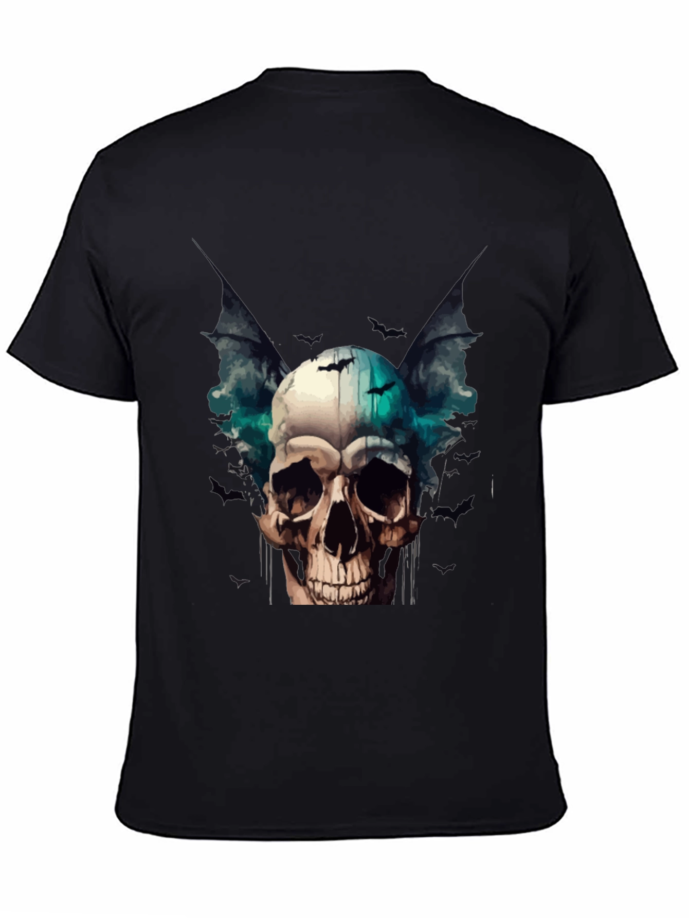 Skull & Bats Graphic Tee - Gothic Style T-Shirt