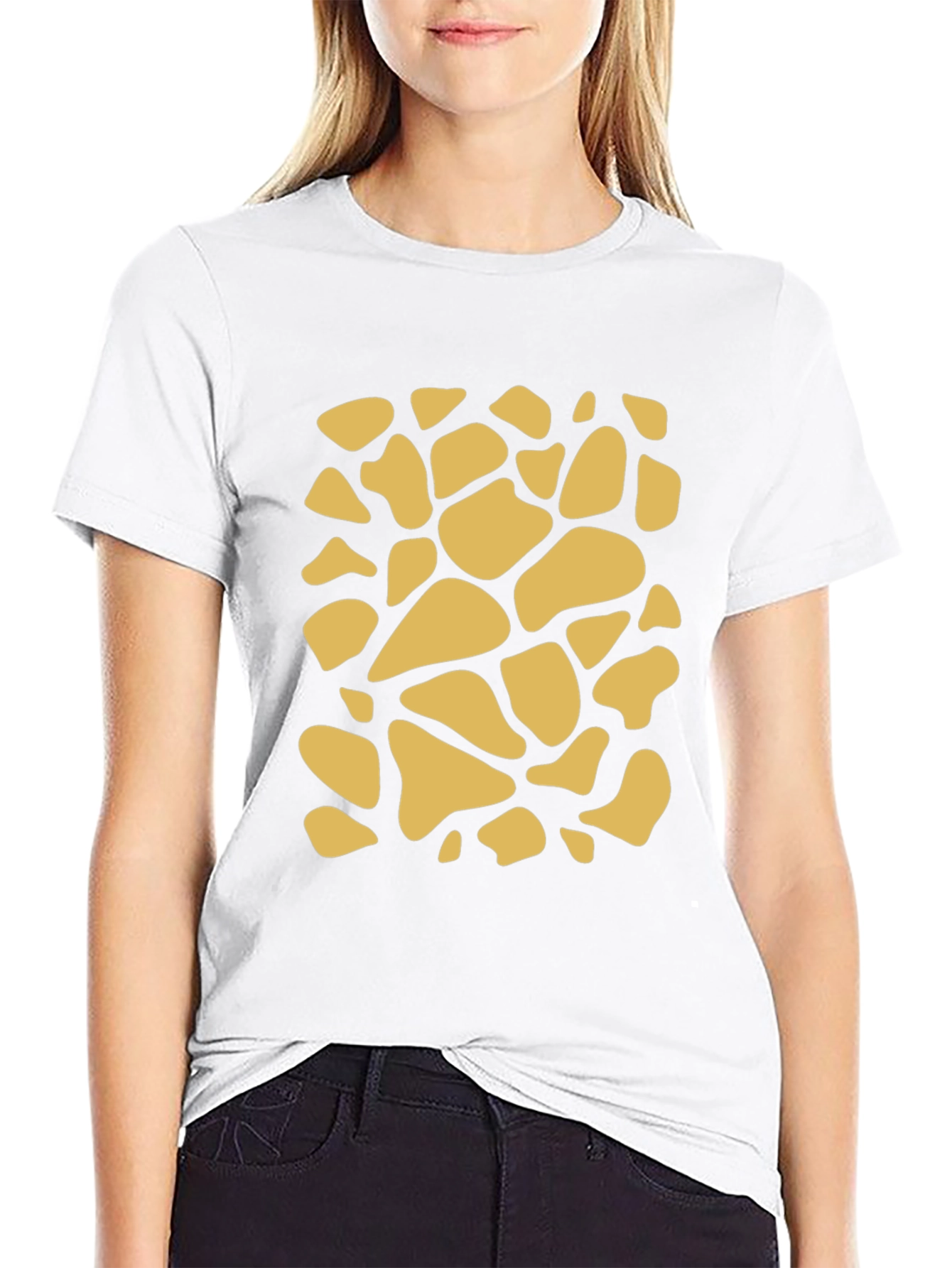Unique Giraffe Print Black T-Shirt