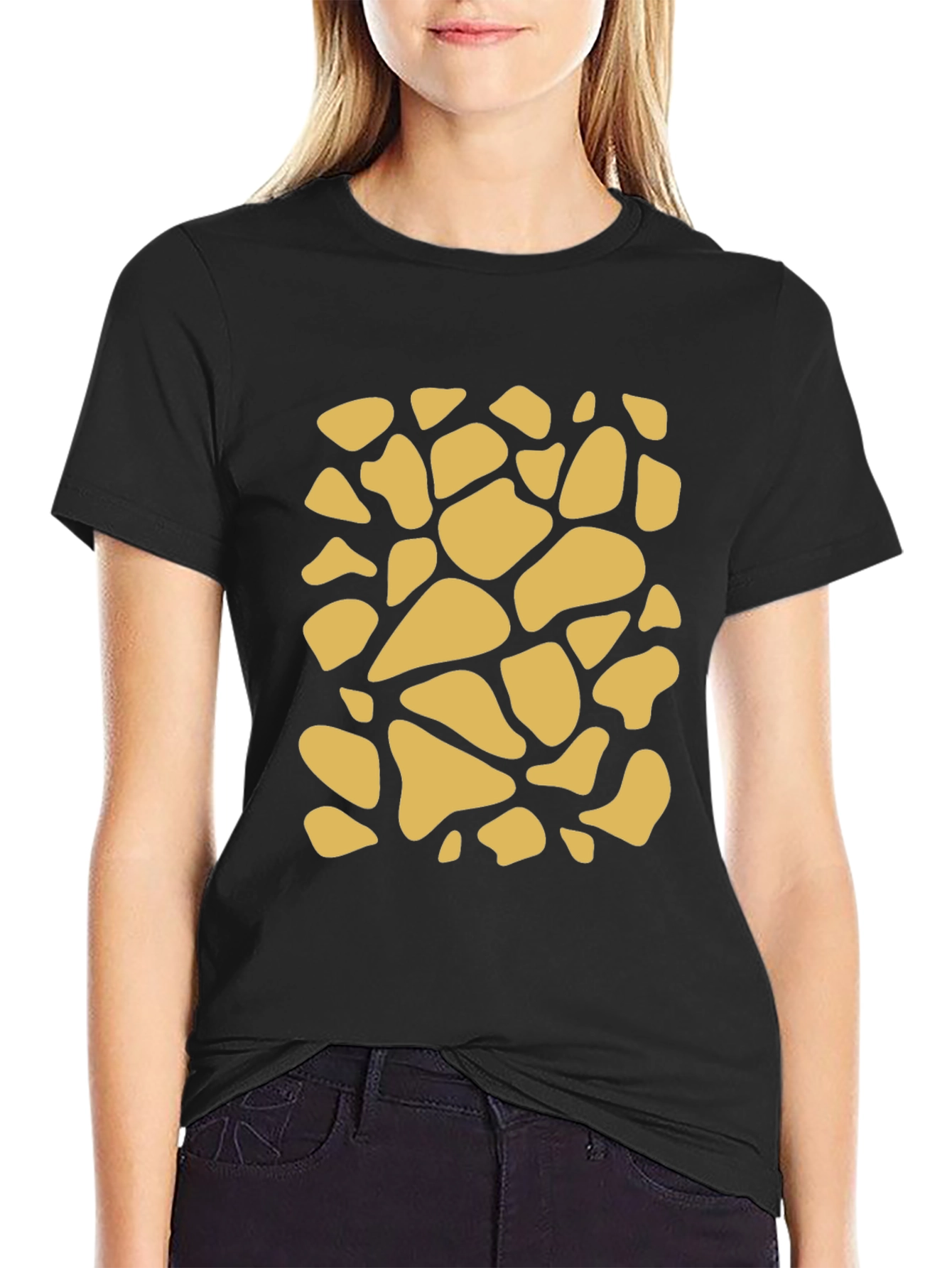 Unique Giraffe Print Black T-Shirt
