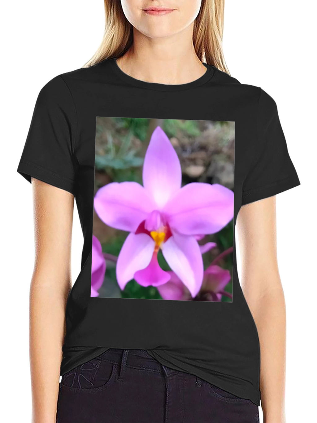 Floral Print T-Shirt: Nature-Inspired Casual Wear