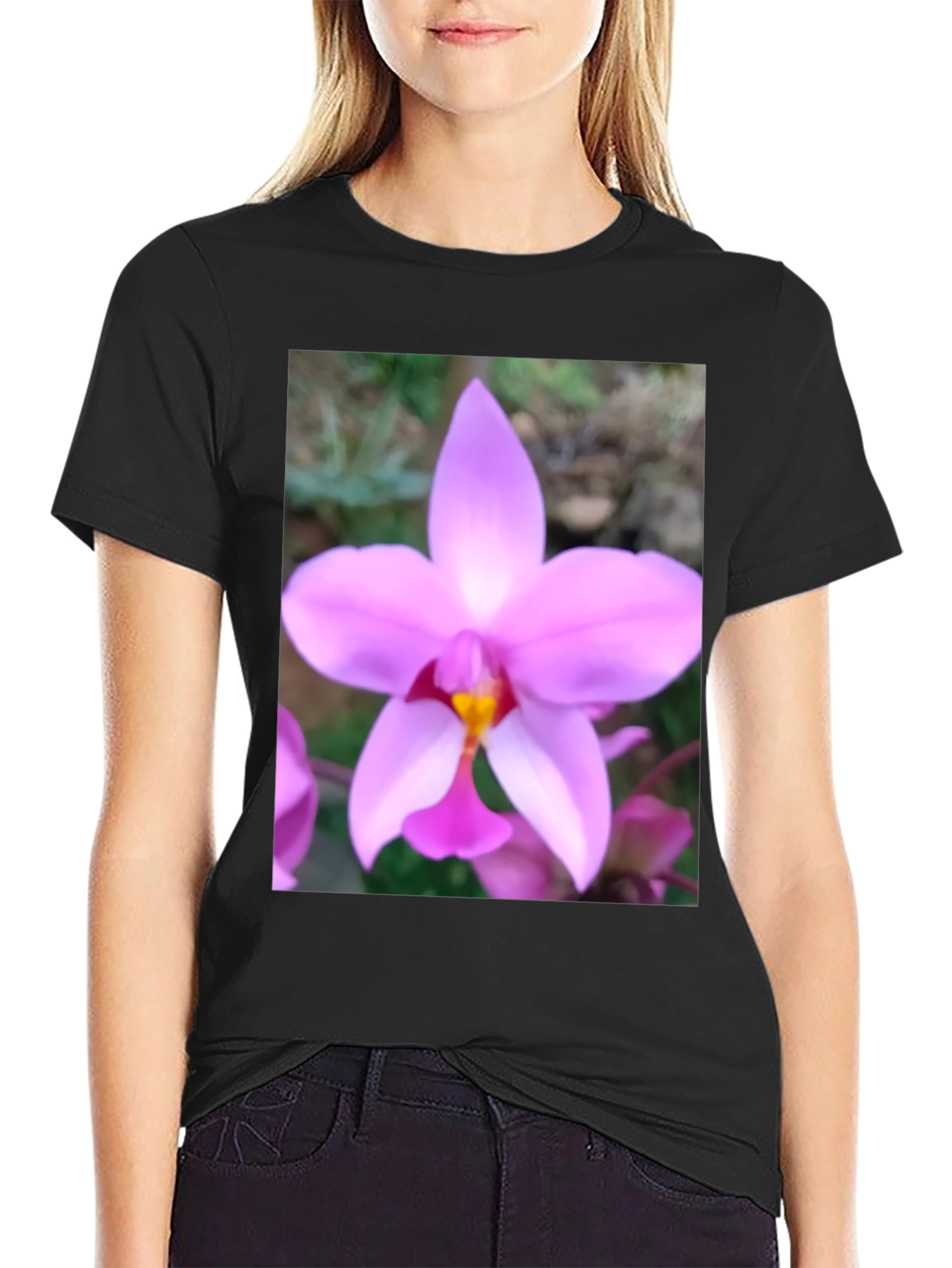 Floral Print T-Shirt: Nature-Inspired Casual Wear