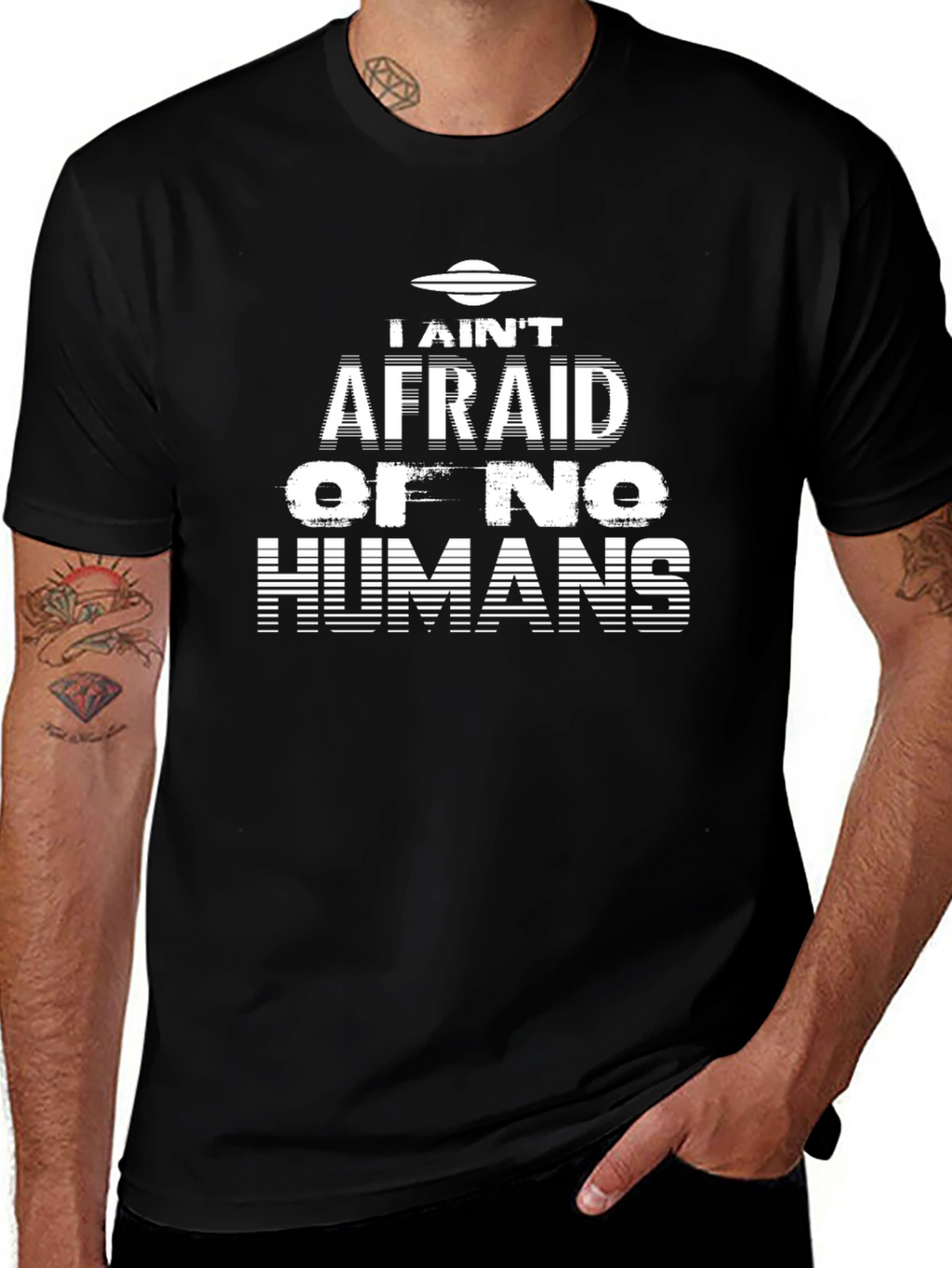I Aint Afraid Alien Graphic T-Shirt