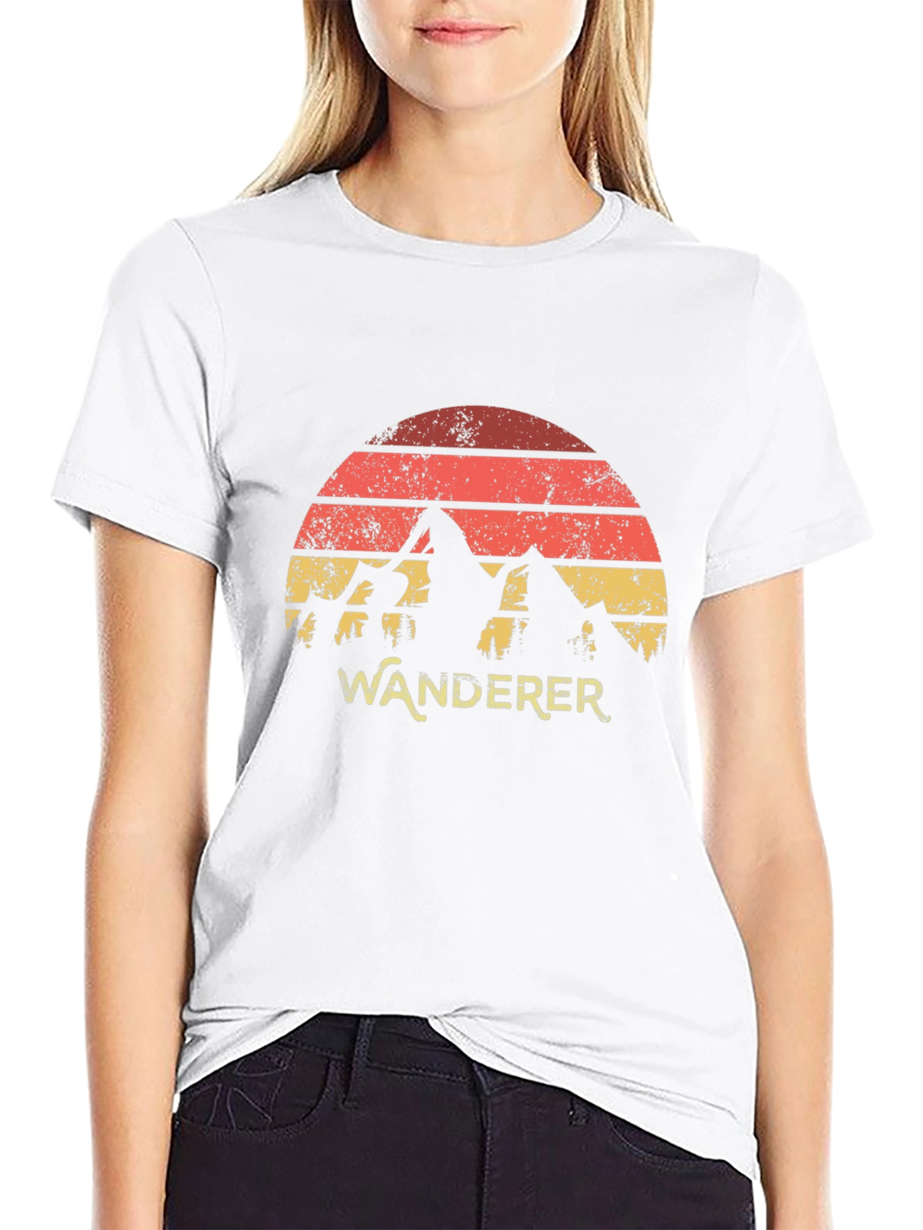 Wanderer Mountain Graphic Tee - Retro Style