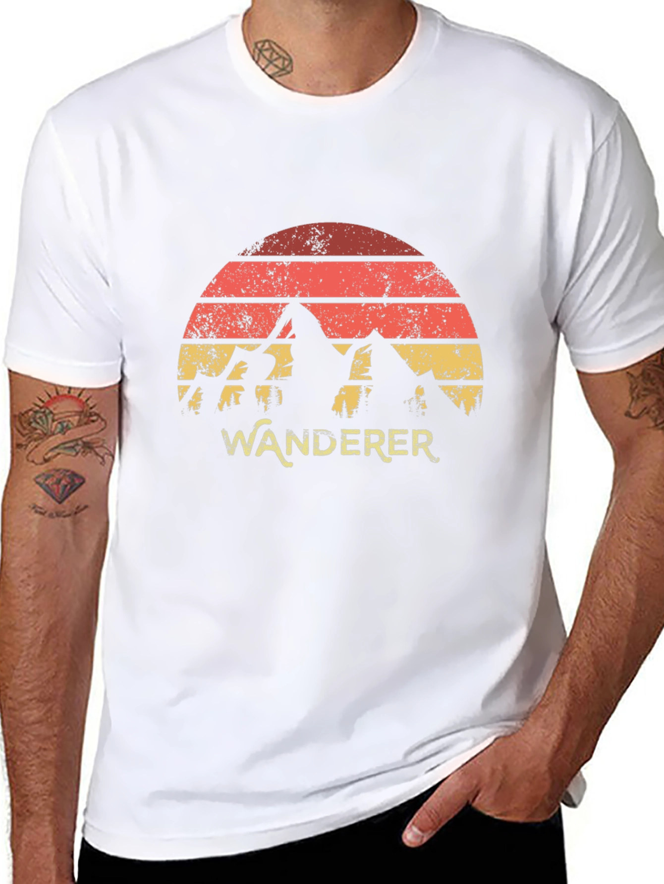 Wanderer Mountain Graphic Tee - Retro Style