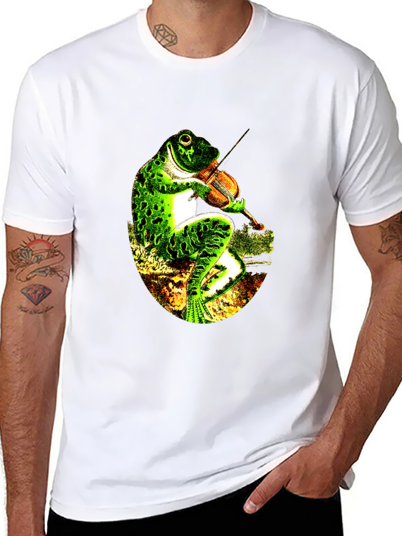 Frog Playing Violin Black T-Shirt