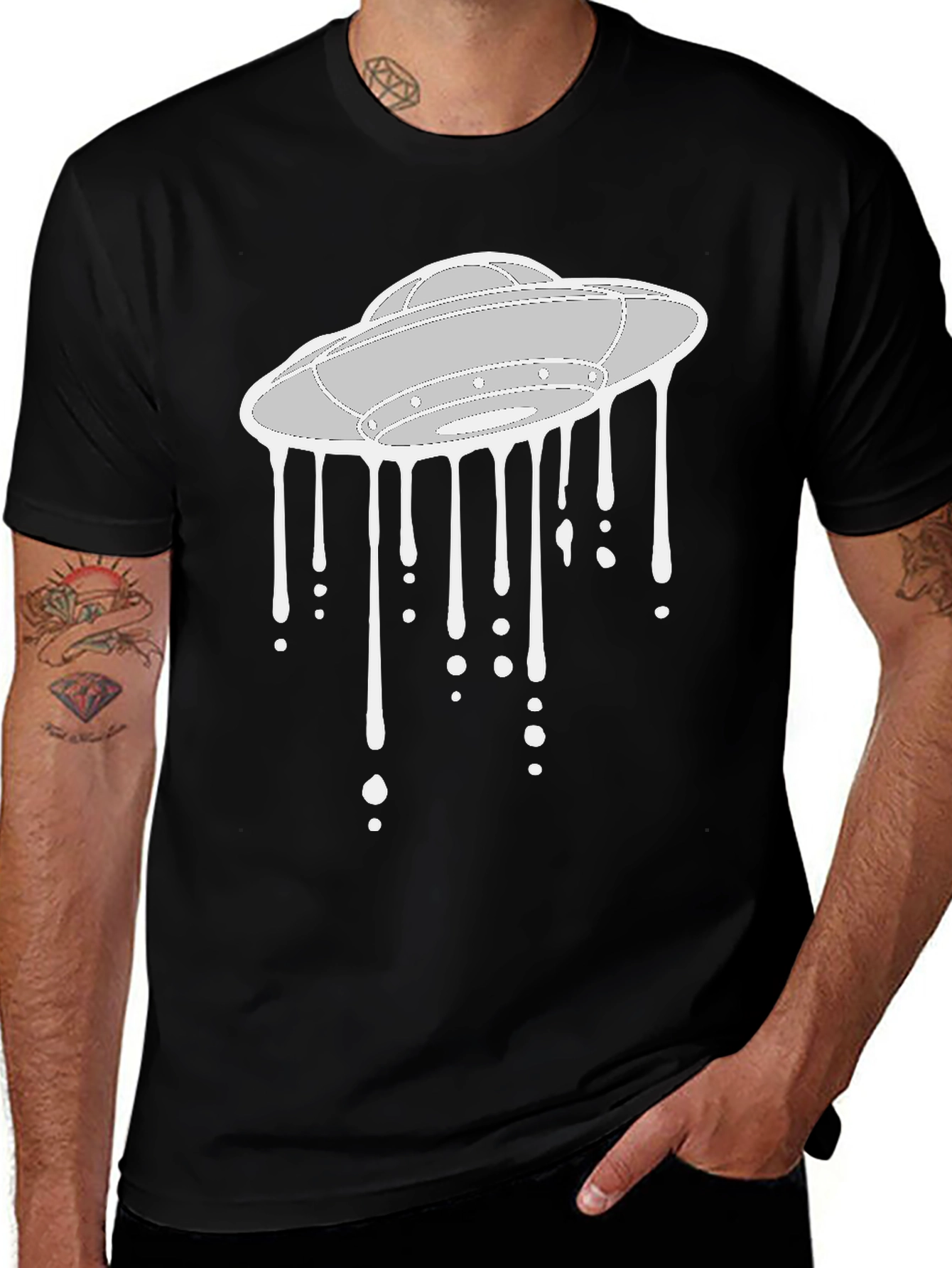 UFO Drip Graphic Tee - Modern Sci-Fi Style