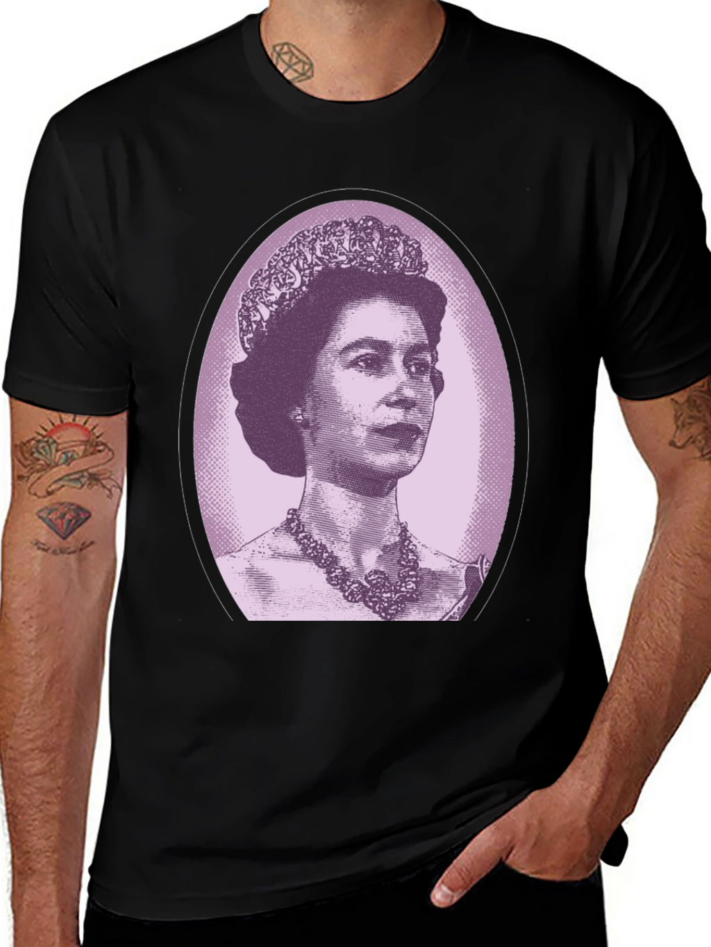 Queen Elizabeth Portrait Graphic Tee - Black