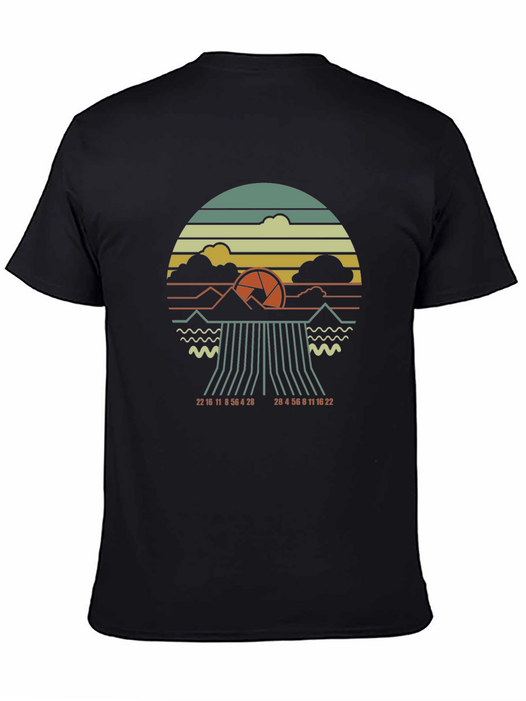 Retro Camera Aperture T-Shirt - Photography Enthusiast Tee