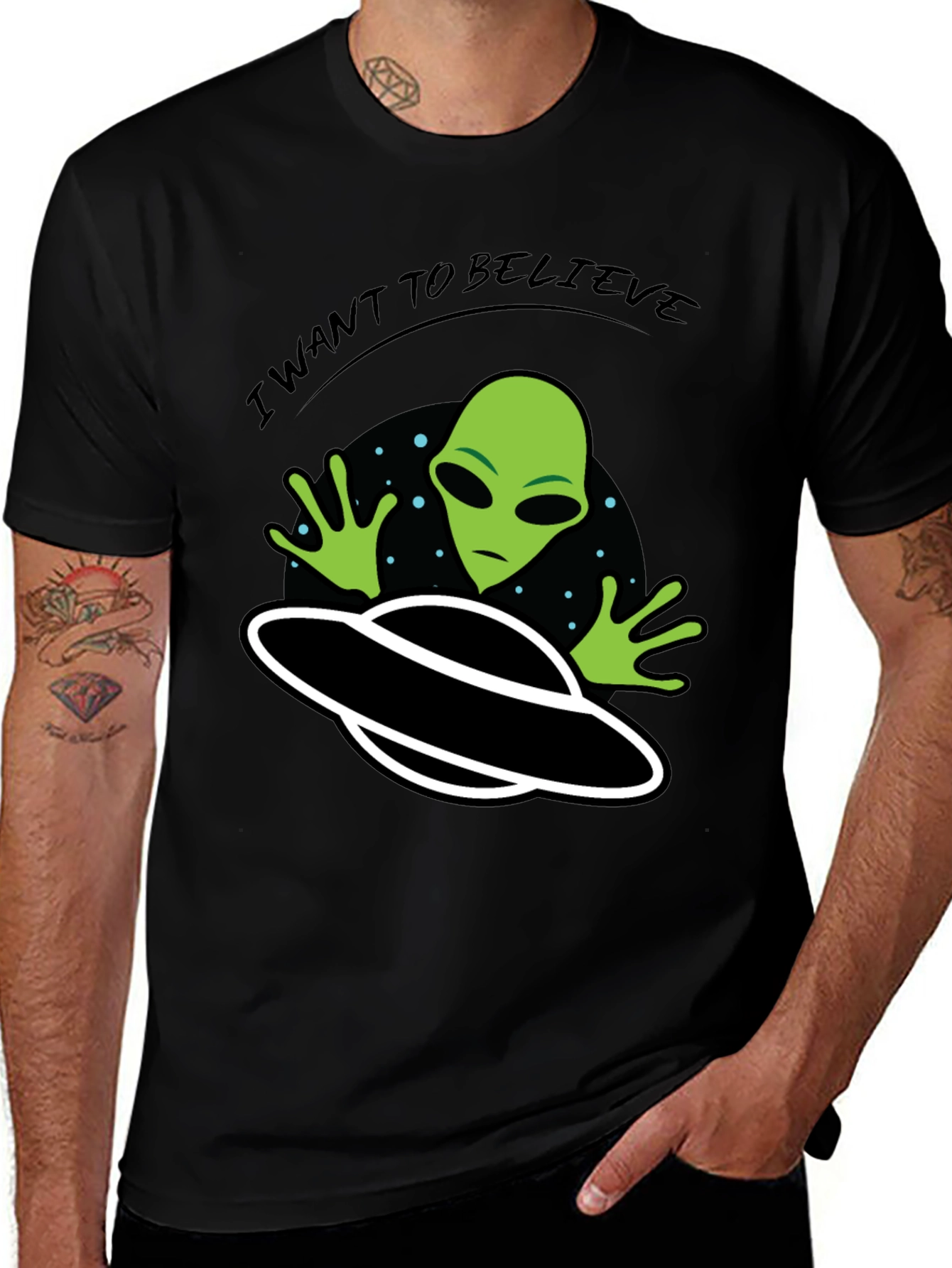 I Want to Believe Alien UFO Graphic T-Shirt