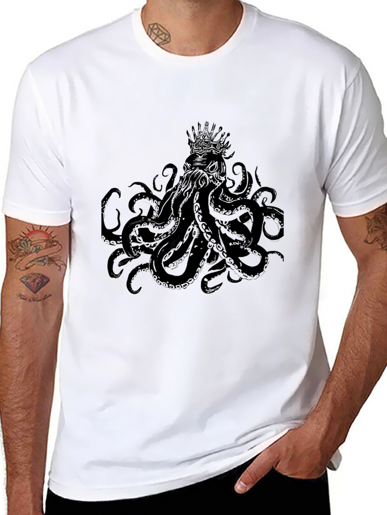 Mens Black Cthulhu Graphic Tee